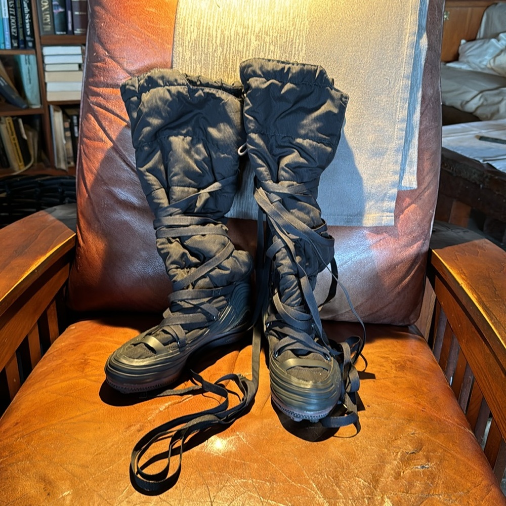 Stella McCartney X Adidas and charcoal, gray nylon, snow boot, size 8